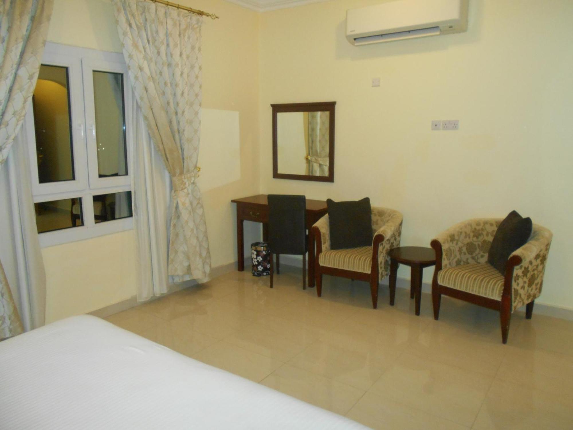 Nizwa Hotel Apartments Екстериор снимка