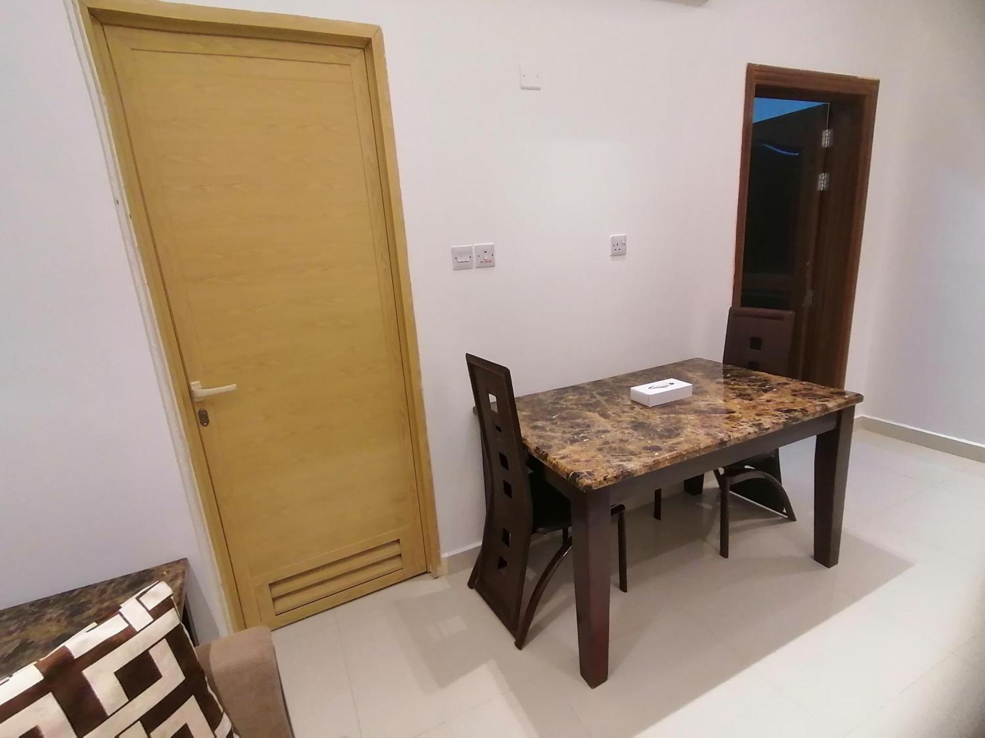 Nizwa Hotel Apartments Екстериор снимка