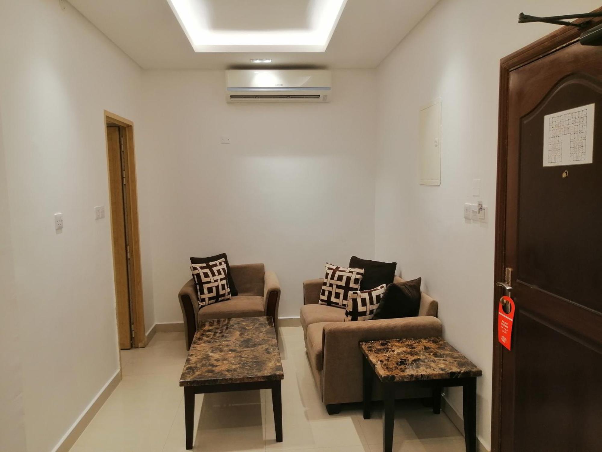 Nizwa Hotel Apartments Екстериор снимка