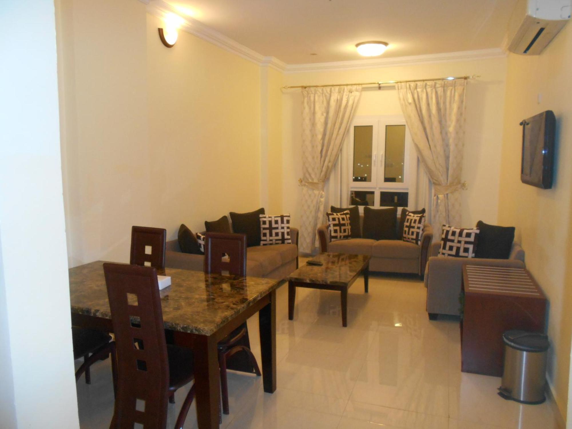 Nizwa Hotel Apartments Екстериор снимка
