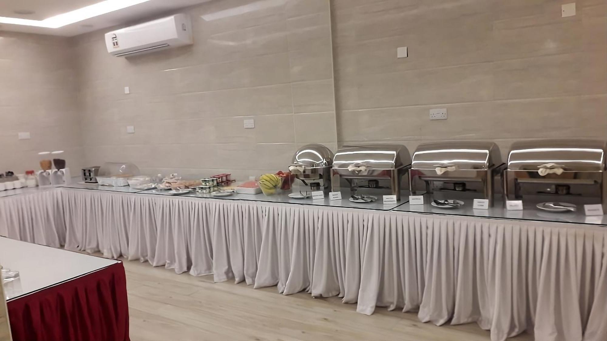 Nizwa Hotel Apartments Екстериор снимка